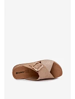 Dámské sandály na platformě s ozdobnou přezkou model 22094938 hnědé - Inblu Dámské sandály na platformě s ozdobnou přezkou model 22094938 hnědé - Inblu