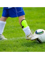 Fotbalové chrániče holení Meteor M bílé