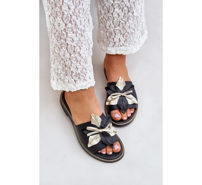 Pantofle S Dekorací Přírodní Kůže Zazoo model 21682375 Černé - Boto Pantofle S Dekorací Přírodní Kůže Zazoo model 21682375 Černé - Boto