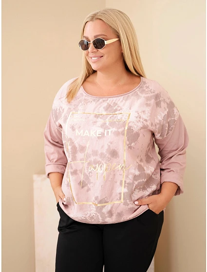 Dámská bavlněná halenka Plus Size s potiskem a výstřihem U růžová tmavá pudrová Dámská bavlněná halenka Plus Size s potiskem a výstřihem U růžová tmavá pudrová