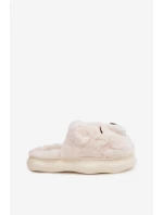 Kožešinové pantofle s motivem bílé model 21772446 - Boto Kožešinové pantofle s motivem bílé model 21772446 - Boto