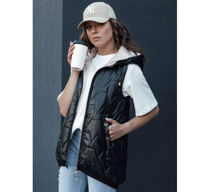 Dámská prošívaná vesta s kapucí COLINE černá FashionStreet TY4462 Dámská prošívaná vesta s kapucí COLINE černá FashionStreet TY4462