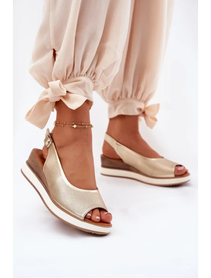 Kožené Sandály Na  Zlaté model 21693568 - Artiker