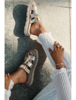 Dámské Pantofle Z Přírodní Kůže Na Platformě Zazoo 40440 Zlaté Dámské Pantofle Z Přírodní Kůže Na Platformě Zazoo 40440 Zlaté