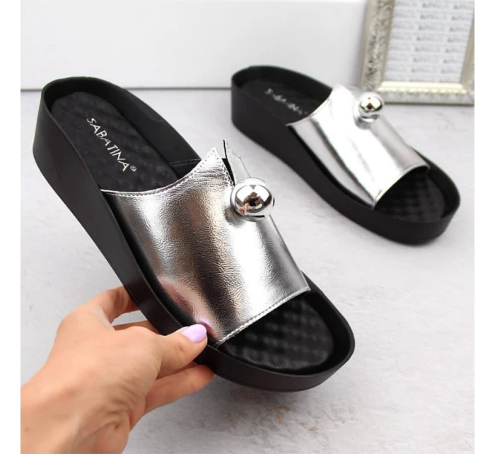 Dámské ažurové sandály béžové model 21904482 - Sabatina