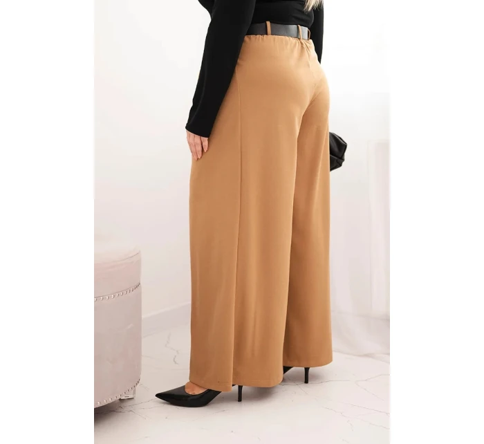 Dámské kalhoty Plus Size s širokou nohavicí a páskem model 21725275 - K-Fashion