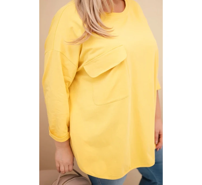 Dámská blůza Plus Size s bavlnou, kapsou a ohrnovacími rukávy žlutá