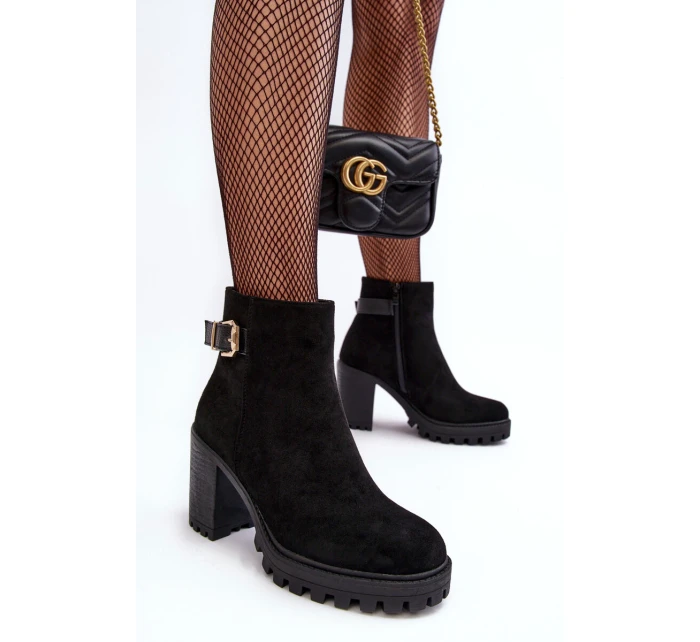 Dámské Zamszové Boty Na Sloupku s Ozdobou Černé Menoria