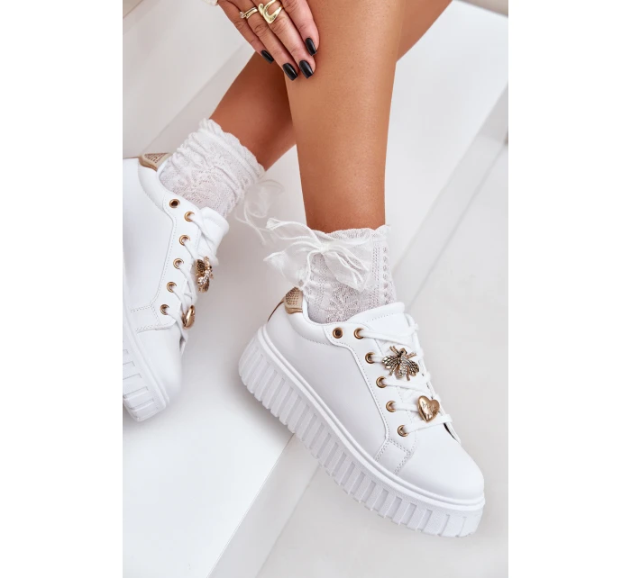 Dámské tenisky s ozdobami bílé model 21683081 - EVENTO Dámské tenisky s ozdobami bílé model 21683081 - EVENTO