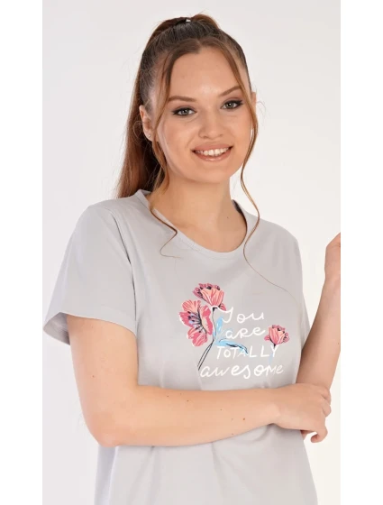 Dámská noční košile s krátkým rukávem model 18831612 - Vienetta Dámská noční košile s krátkým rukávem model 18831612 - Vienetta