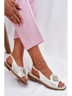 Dámské Sandály Na Ploché Podpatky S Dekorativním  Stříbrné model 21696681 - S.Barski