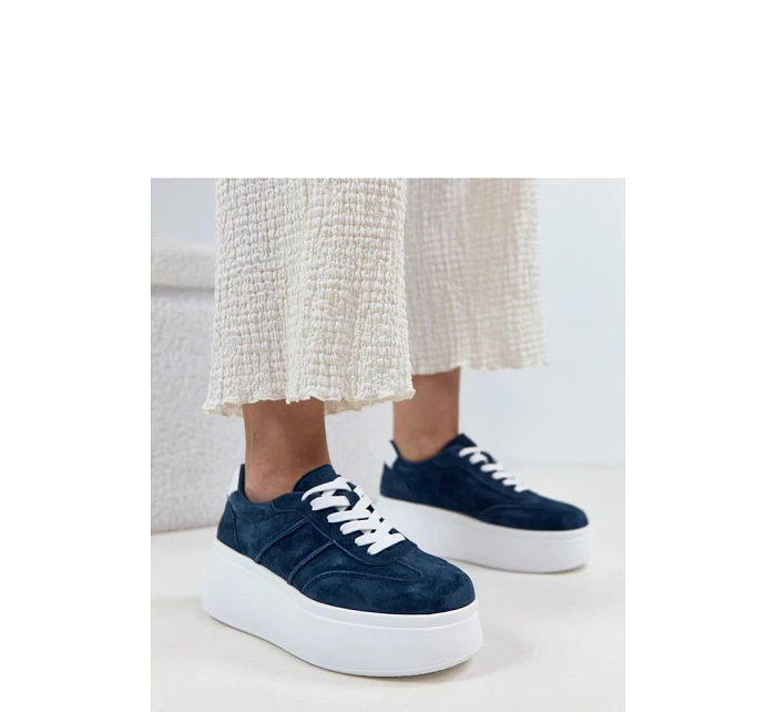 Sportovní boty na platformě model 226588 Solea