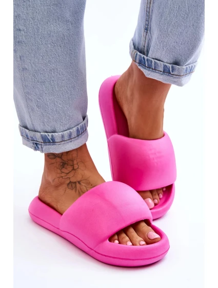 Dámské lehké pěnové pantofle na platformě Fuchsie Milton Dámské lehké pěnové pantofle na platformě Fuchsie Milton