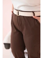 Dámské bavlněné kalhoty Plus Size s páskem hnědý Dámské bavlněné kalhoty Plus Size s páskem hnědý