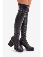 Přiléhavé kozačky nad kolena na podpatku tmavě hnědé model 21681380 - Boto