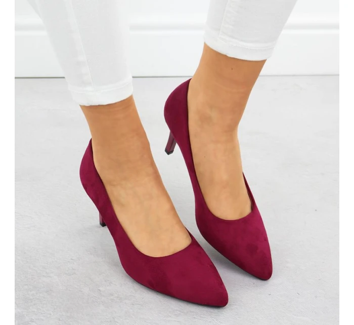 Dámské semišové lodičky na jehlovém podpatku fuchsiové barvy Sergio model 21905065 - LEONE Dámské semišové lodičky na jehlovém podpatku fuchsiové barvy Sergio model 21905065 - LEONE