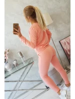 Tepláková souprava v meruňkové barvě