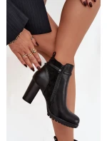 Dámské kotníkové boty na sloupku s páskem černé model 21744527 - Boto Dámské kotníkové boty na sloupku s páskem černé model 21744527 - Boto