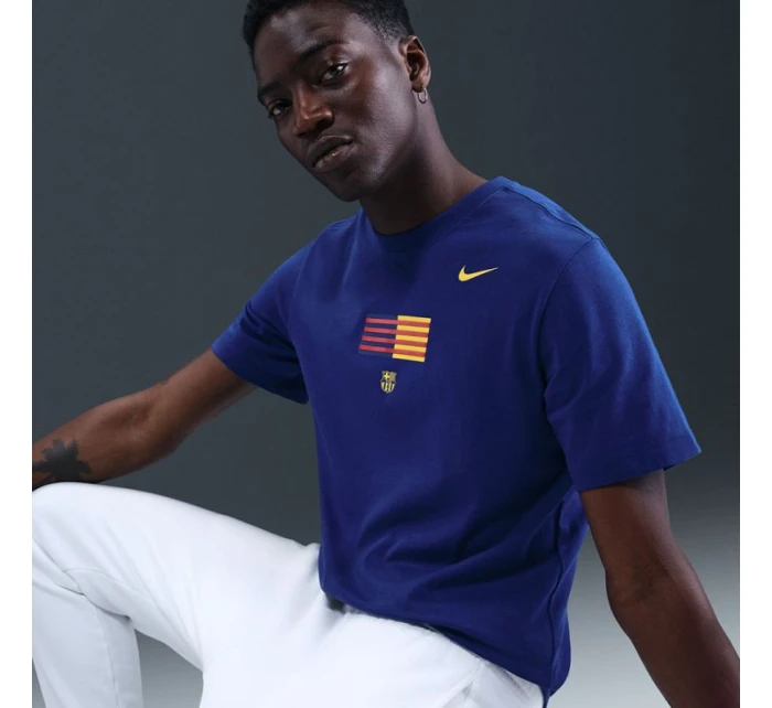 Tričko FC Barcelona Crest Tee model 21237135 - NIKE Tričko FC Barcelona Crest Tee model 21237135 - NIKE