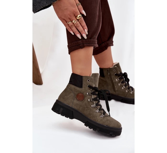 Zateplené dámské trapery na platformě tmavě zelené Zaraine Zateplené dámské trapery na platformě tmavě zelené Zaraine