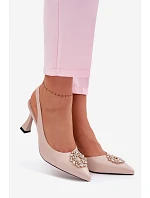 Sandály na podpatku s model 22095233 zdobením Béžové - VINCEZA