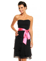 Společenské šaty model 15042417 značkové s mašlí a sukní s volány černé Černá - Mayaadi