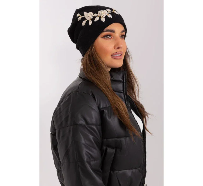 Čepice model 187548 AT Čepice model 187548 AT