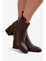 Kožené kotníkové boty na podpatku s vyhříváním model 22557045 hnědé - D&A Kožené kotníkové boty na podpatku s vyhříváním model 22557045 hnědé - D&A