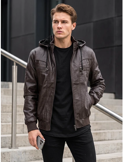Kurtka męska skórzana z kapturem brązowa model 22358270 - FashionStreet Kurtka męska skórzana z kapturem brązowa model 22358270 - FashionStreet