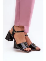 Elegantní Lakované Sandály Na Podpatku Černé D&A MR38-660 Elegantní Lakované Sandály Na Podpatku Černé D&A MR38-660