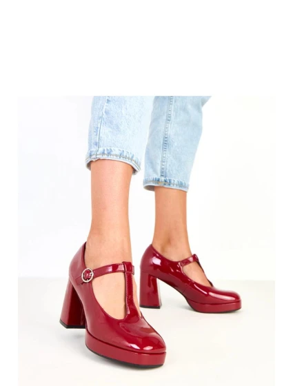 Polobotky na podpatku  model 218174 Solea