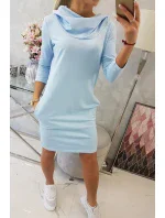 Šaty s kapucí a kapsami modré