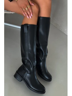 Dámské Černé Boty Na Nízkém Podpatku model 21704732 - Boto