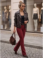 Jeansy damskie z paskiem z wysokim stanem model 22347539 - FashionStreet Jeansy damskie z paskiem z wysokim stanem model 22347539 - FashionStreet