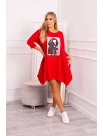 Šaty s potiskem a rozšířenou spodní částí červené Šaty s potiskem a rozšířenou spodní částí červené