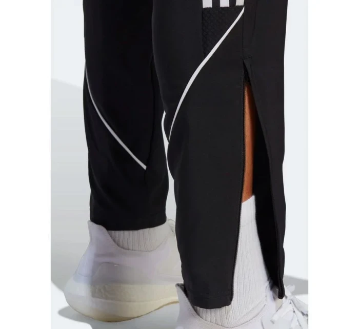 Kalhoty adidas Tiro 23 League Woven M IB5012