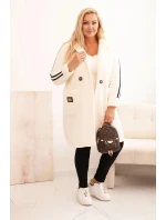 Dámský kabát Plus Size z umělé model 21297090 látky s kapsami ecru - K-Fashion