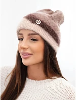 Dámská čepice beanie žebrovaná s ozdobou model 22555045 - K-Fashion Dámská čepice beanie žebrovaná s ozdobou model 22555045 - K-Fashion