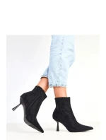 Boty na podpatku model 217896 Solea Boty na podpatku model 217896 Solea