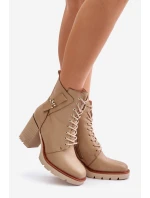 Zateplené botky na podpatku se zlatým detailem béžové model 21672439 - Boto Zateplené botky na podpatku se zlatým detailem béžové model 21672439 - Boto