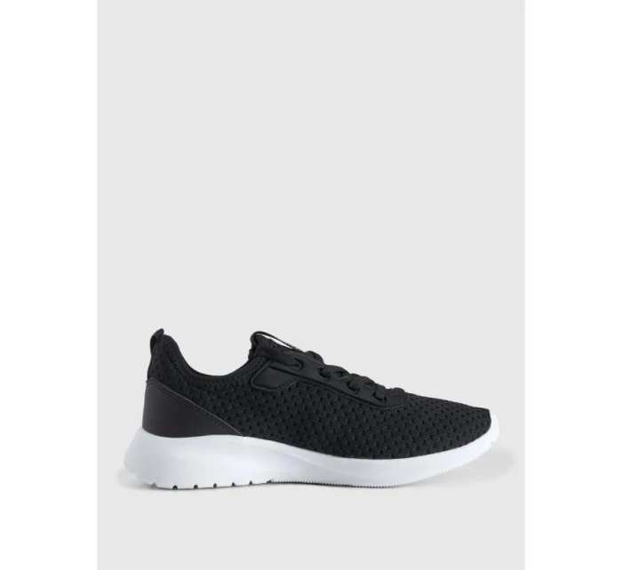 Dětská sportovní obuv se vzdušným svrškem 4F 4FJRSS25FSPOU194-97S dětské Dětská sportovní obuv se vzdušným svrškem 4F 4FJRSS25FSPOU194-97S dětské