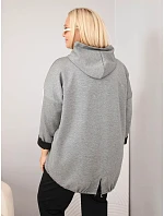 Dámská mikina Plus Size z viskózy s kapucí a ozdobnými pásky tmavě šedá Dámská mikina Plus Size z viskózy s kapucí a ozdobnými pásky tmavě šedá