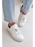 Nízké Tenisky Z Eko Kůže S Přívěsky model 21667696 - Boto Nízké Tenisky Z Eko Kůže S Přívěsky model 21667696 - Boto