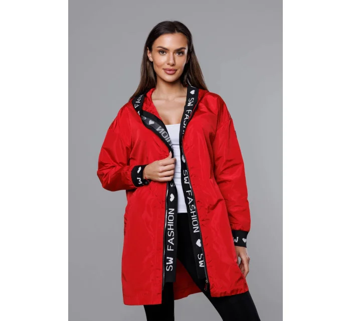 Tenká červená dámská bunda s ozdobnou lemovkou model 18038040 - S'WEST Tenká červená dámská bunda s ozdobnou lemovkou model 18038040 - S'WEST