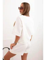 Dámská máslová souprava s halenkou s krátkým rukávem a šortkami s gumičkou ecru Dámská máslová souprava s halenkou s krátkým rukávem a šortkami s gumičkou ecru