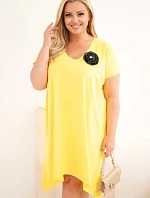Dámské bavlněné šaty Plus Size s broží a výstřihem žlutá