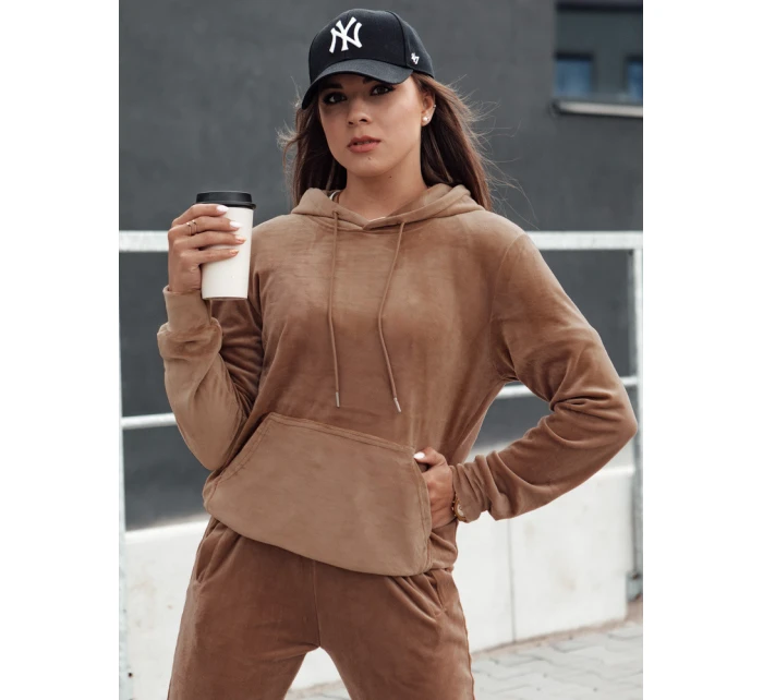Dámský velurový komplet RELAX FIT světle hnědý Dstreet model 21978662 - FashionStreet Dámský velurový komplet RELAX FIT světle hnědý Dstreet model 21978662 - FashionStreet
