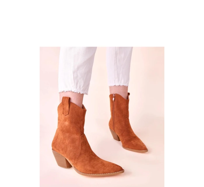 Boty na podpatku  model 221021 Solea