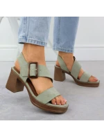 Dámské semišové sandály na jehlovém podpatku zelené model 22015546 - Potocki Dámské semišové sandály na jehlovém podpatku zelené model 22015546 - Potocki