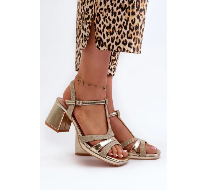 Sandály na podpatku model 197572 Step in style Sandály na podpatku model 197572 Step in style